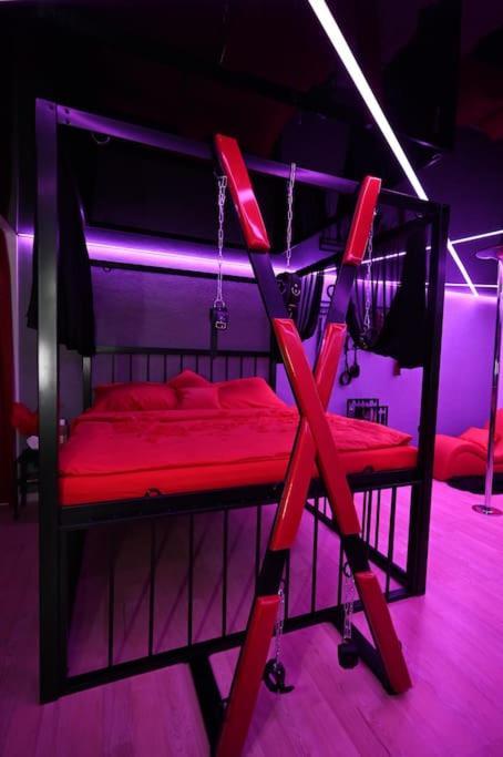 Bdsm Apartman V Bratislave -Adults Only Bratislava Exterior photo